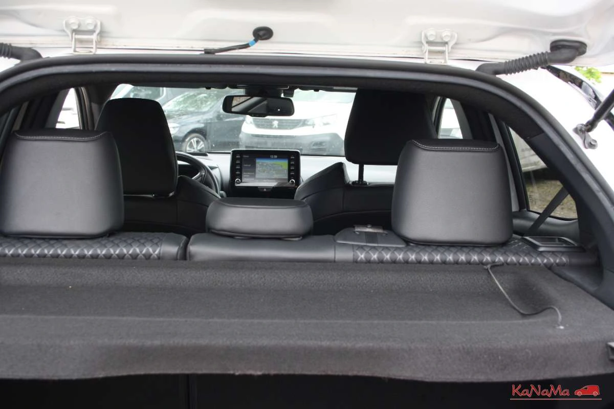 Toyota Yaris - Zdjęcie 14