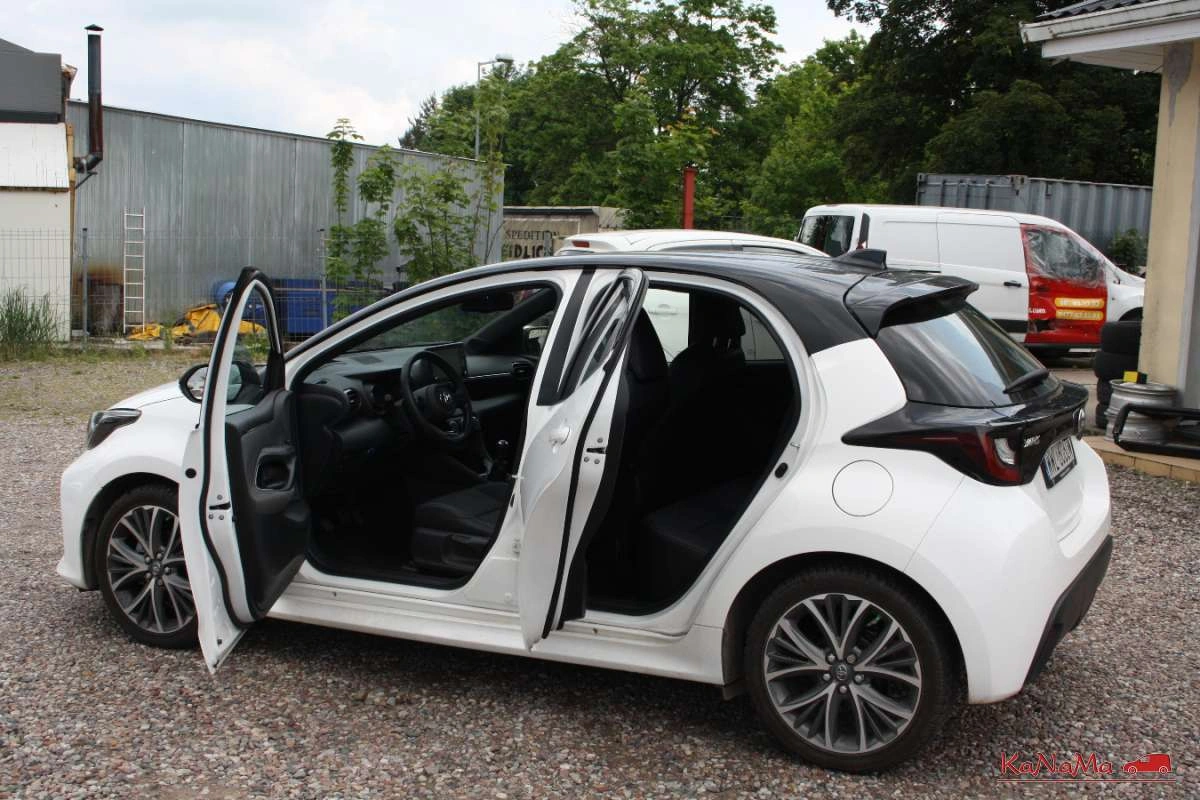 Toyota Yaris - Zdjęcie 1