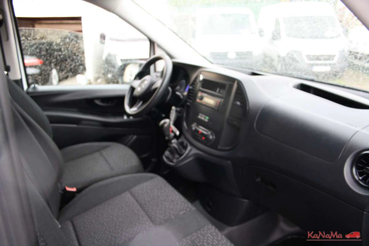 Mercedes-Benz Vito - Zdjęcie 21