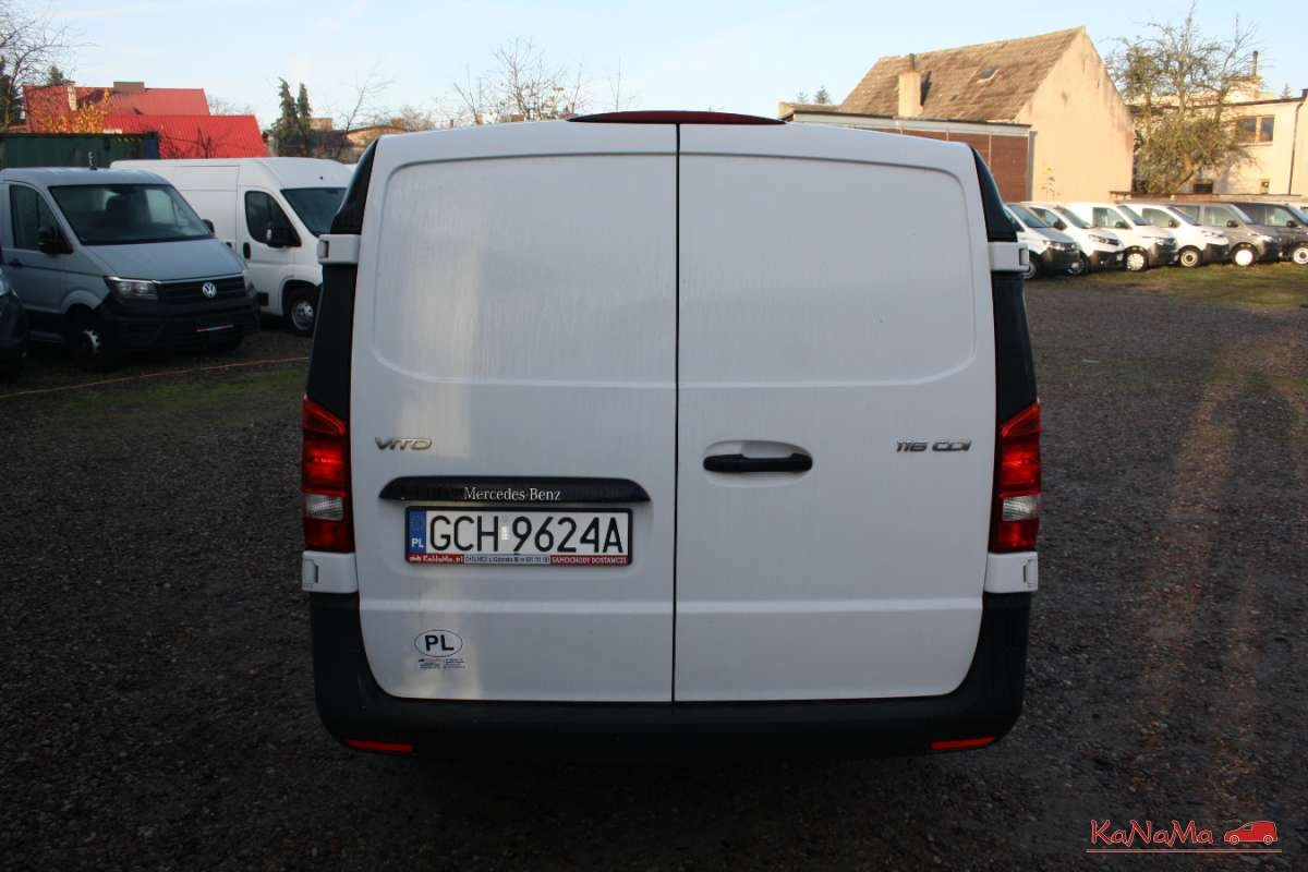 Mercedes-Benz Vito - Zdjęcie 12