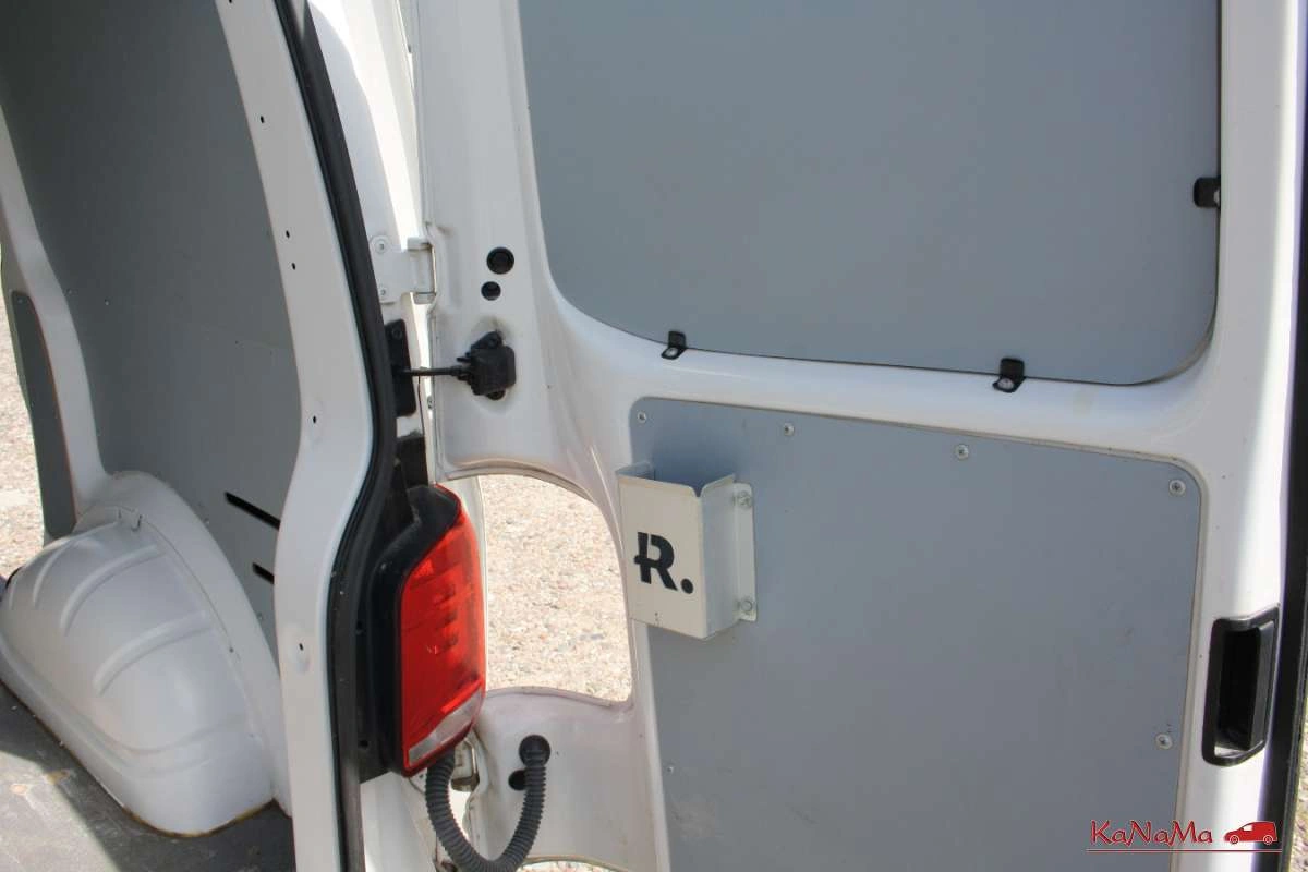 Volkswagen Transporter - Zdjęcie 30