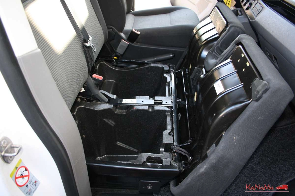 Volkswagen Transporter - Zdjęcie 19