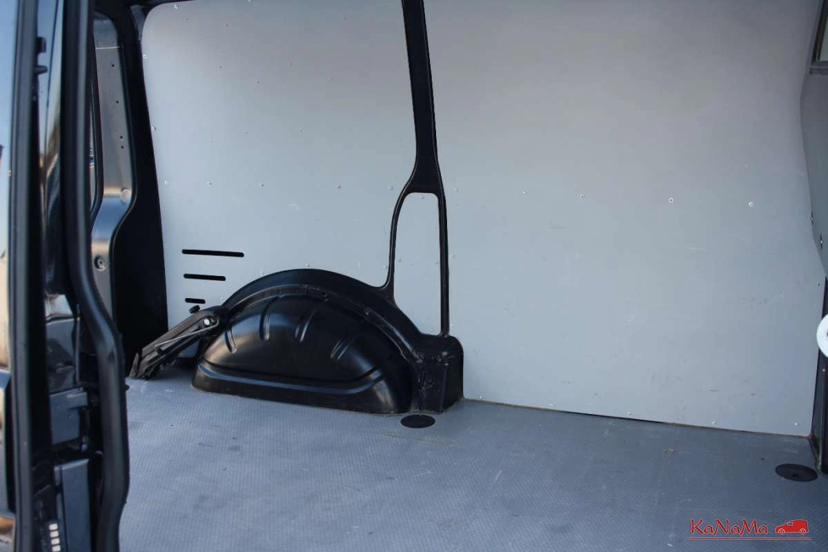 Volkswagen Transporter - Zdjęcie 10