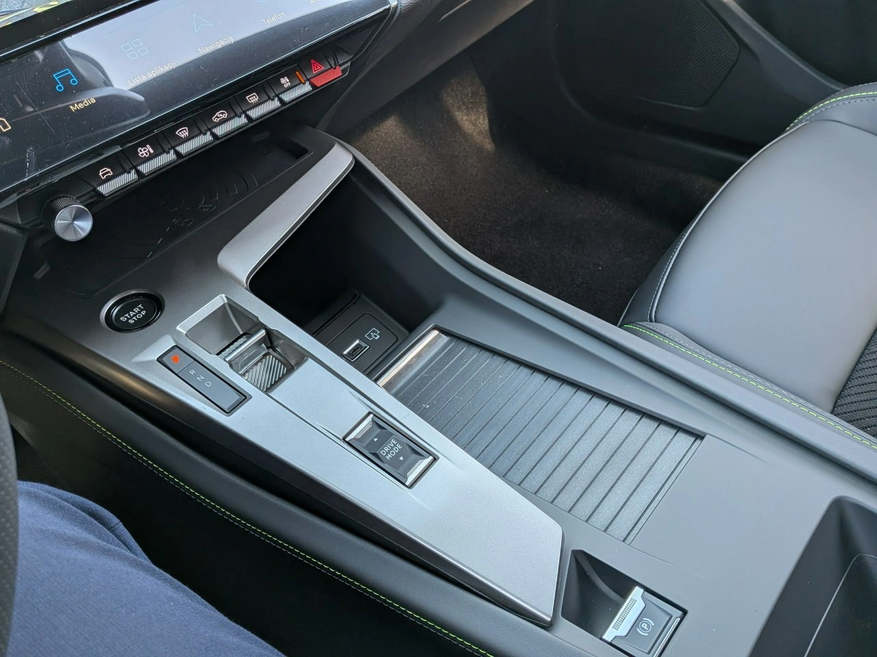 Peugeot 308 - Zdjęcie 17