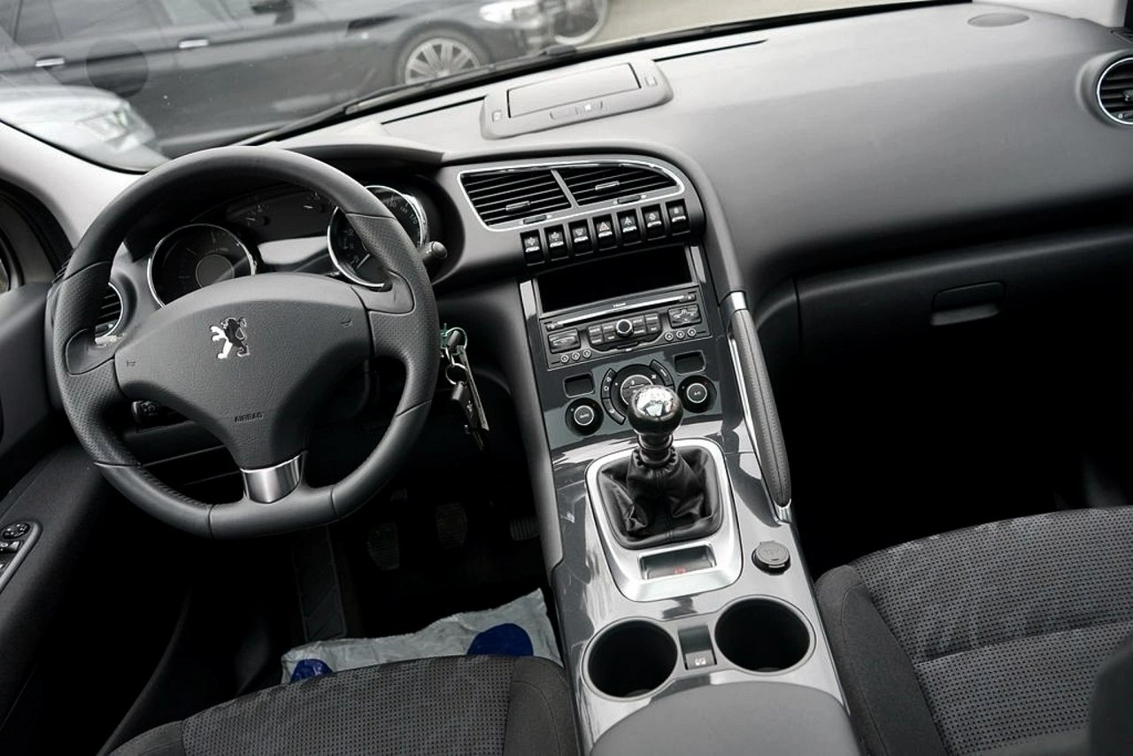 Peugeot 3008 - Zdjęcie 23