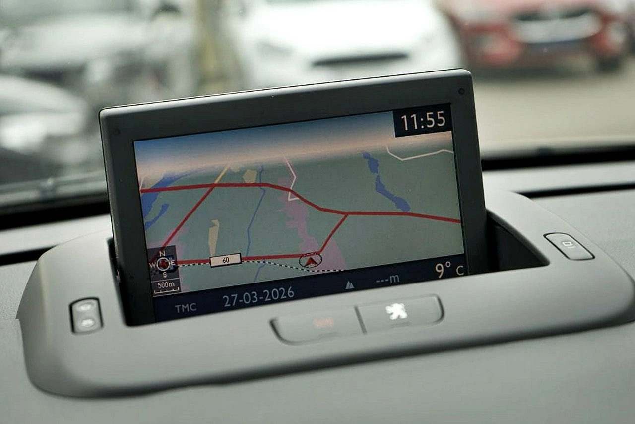 Peugeot 3008 - Zdjęcie 27