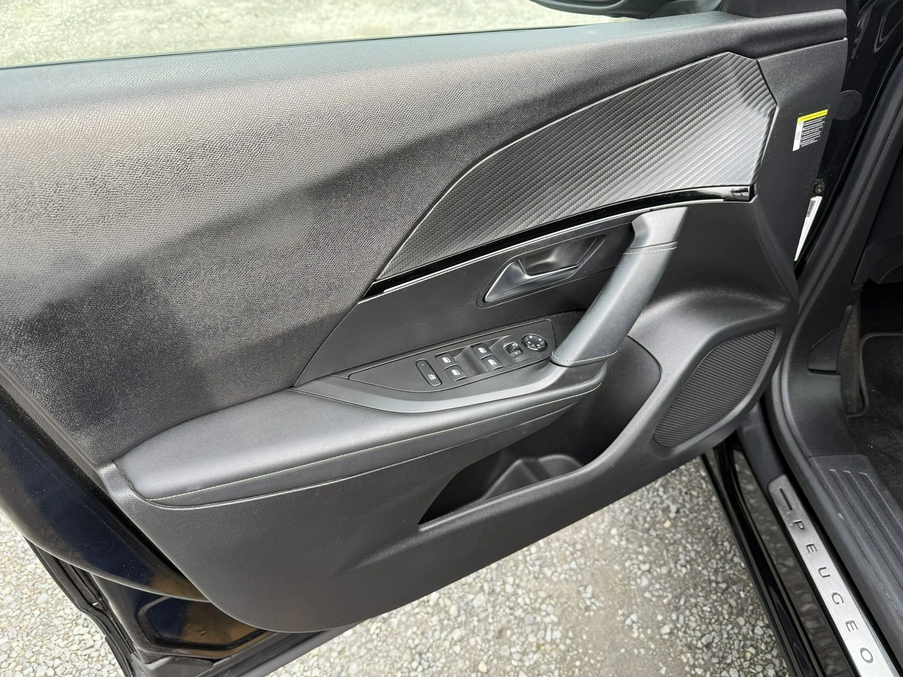 Peugeot 2008 - Zdjęcie 17