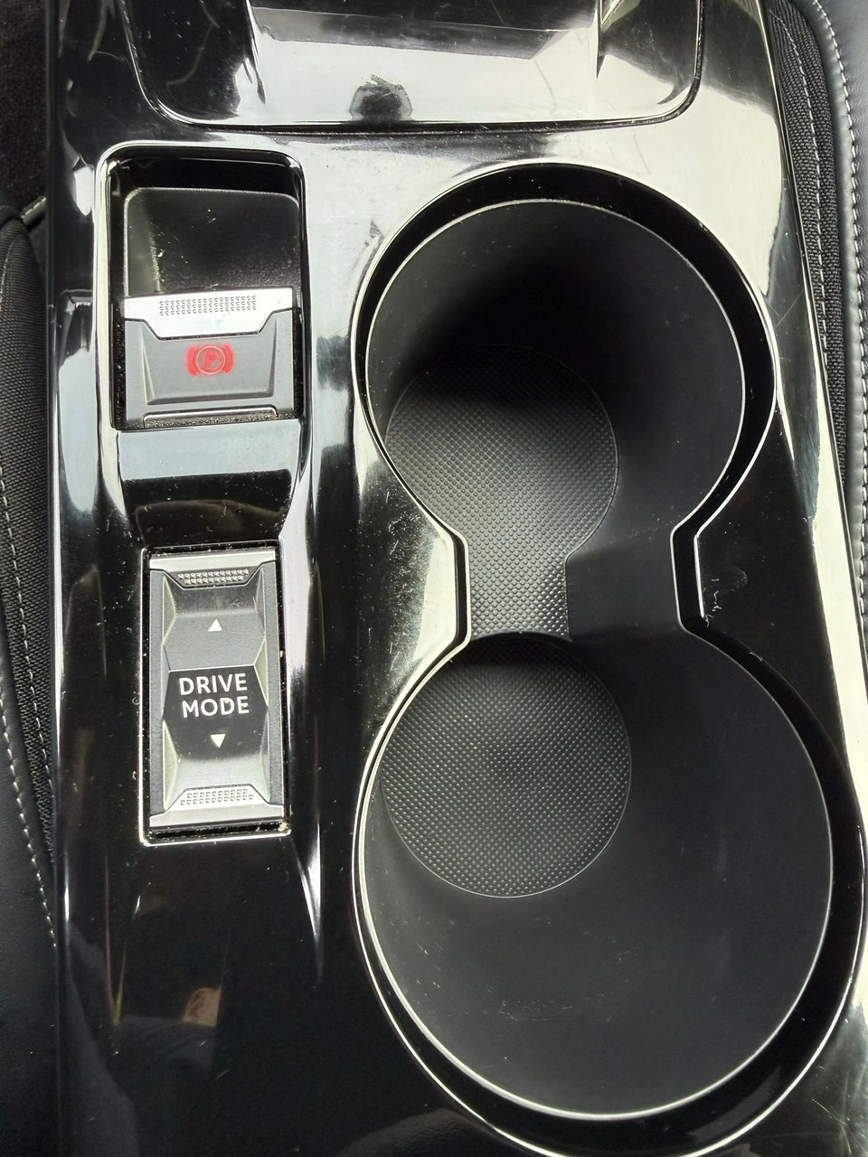 Peugeot 2008 - Zdjęcie 26