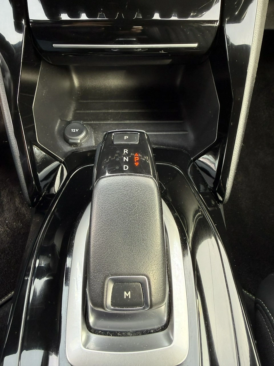 Peugeot 2008 - Zdjęcie 29