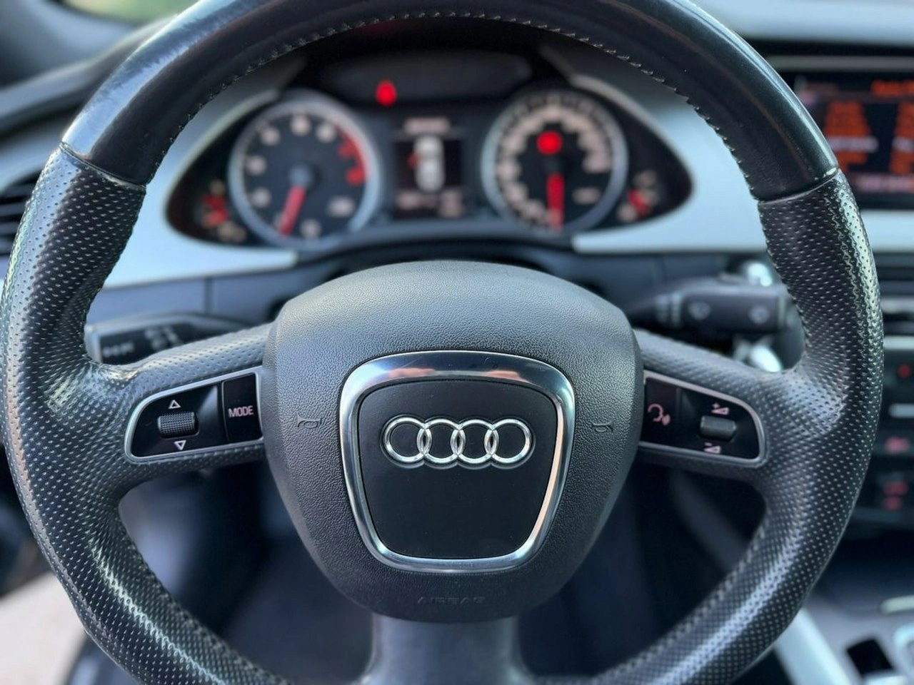 Audi A4 - Zdjęcie 13