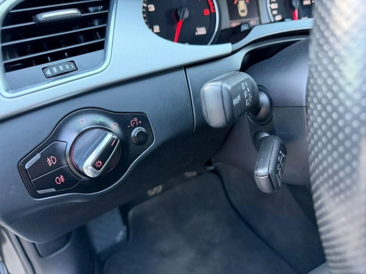 Audi A4 - Zdjęcie 17