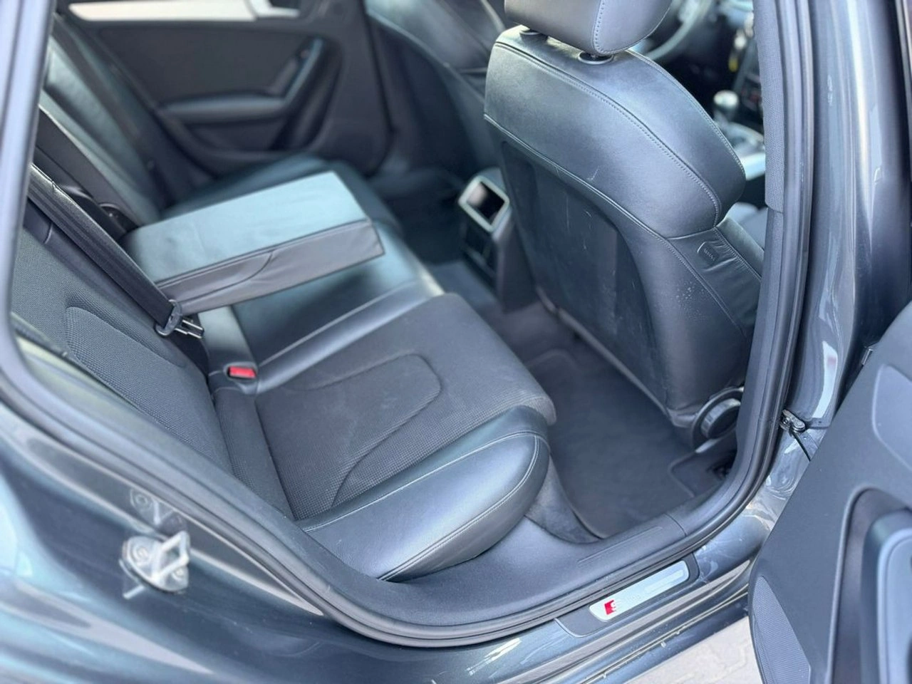 Audi A4 - Zdjęcie 24