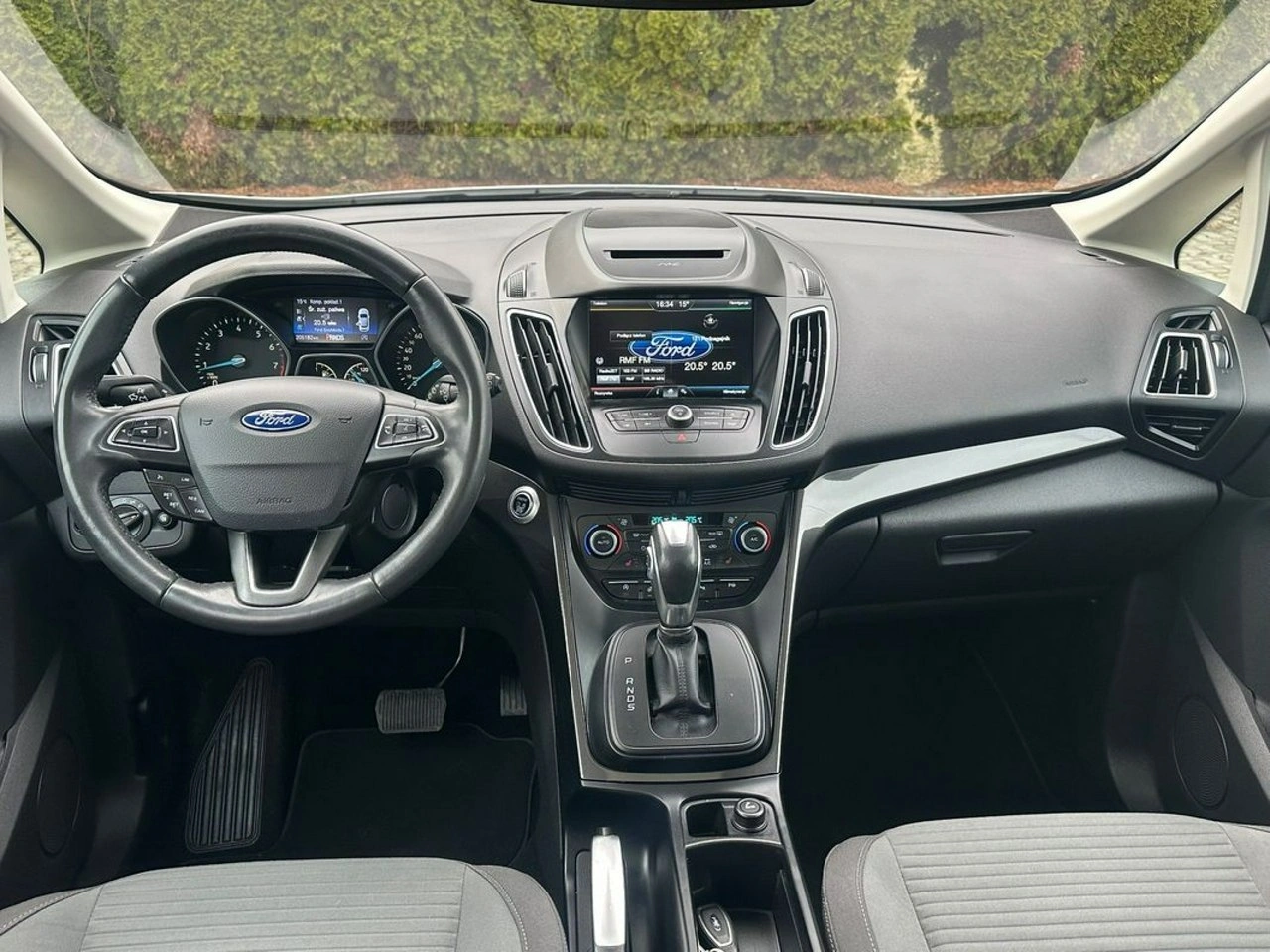 Ford C-MAX - Zdjęcie 17