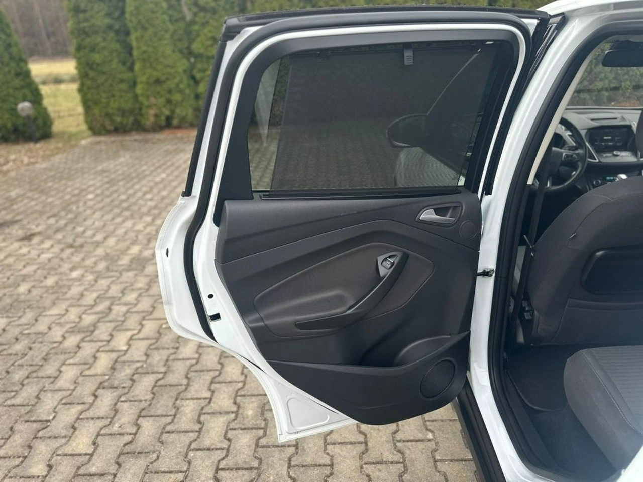 Ford C-MAX - Zdjęcie 18