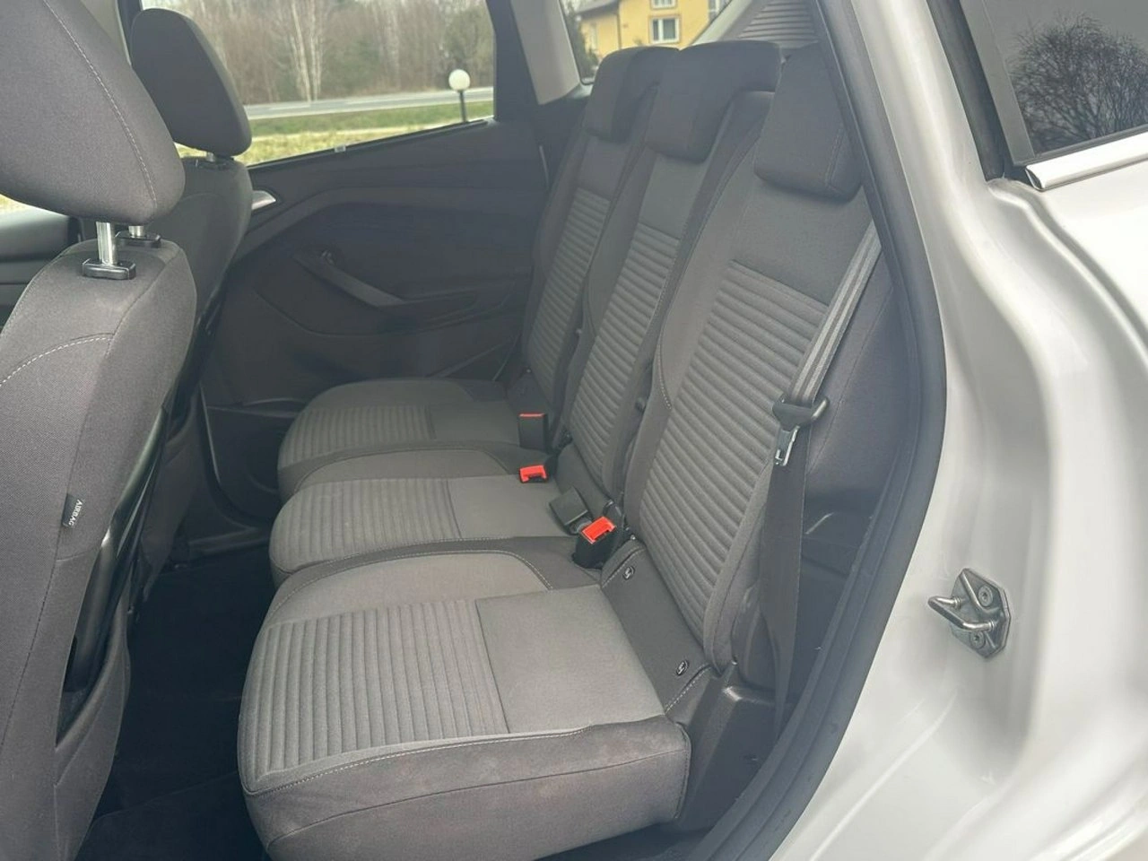 Ford C-MAX - Zdjęcie 19