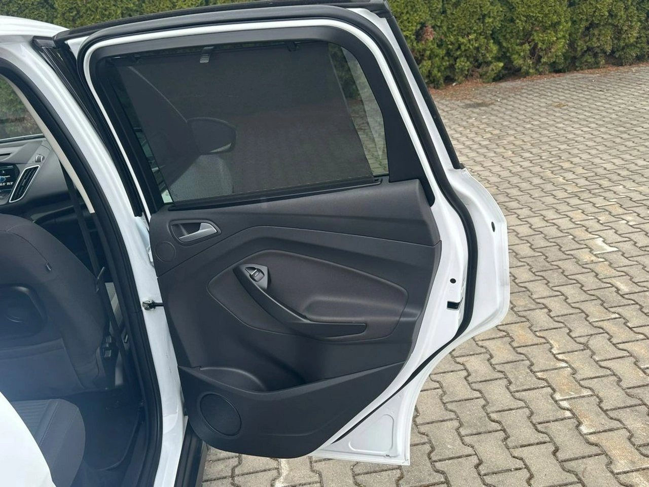 Ford C-MAX - Zdjęcie 25