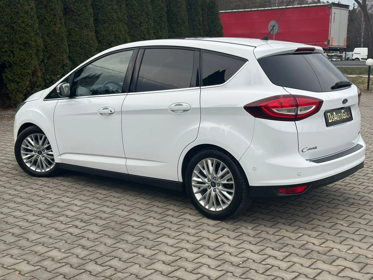 Ford C-MAX - Zdjęcie 8