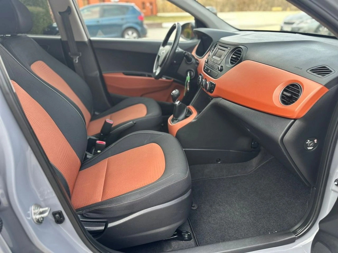 Hyundai i10 - Zdjęcie 18