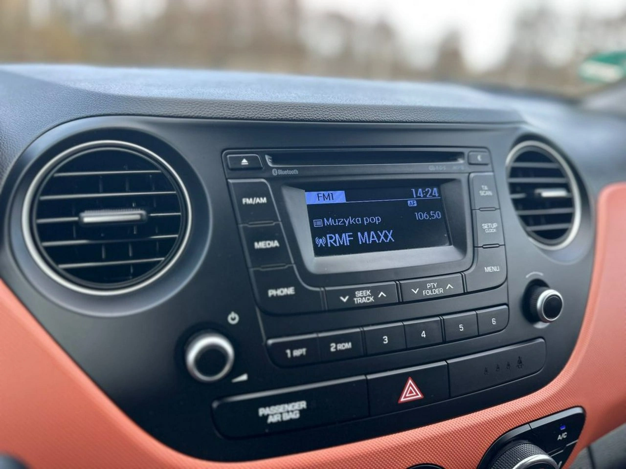 Hyundai i10 - Zdjęcie 27