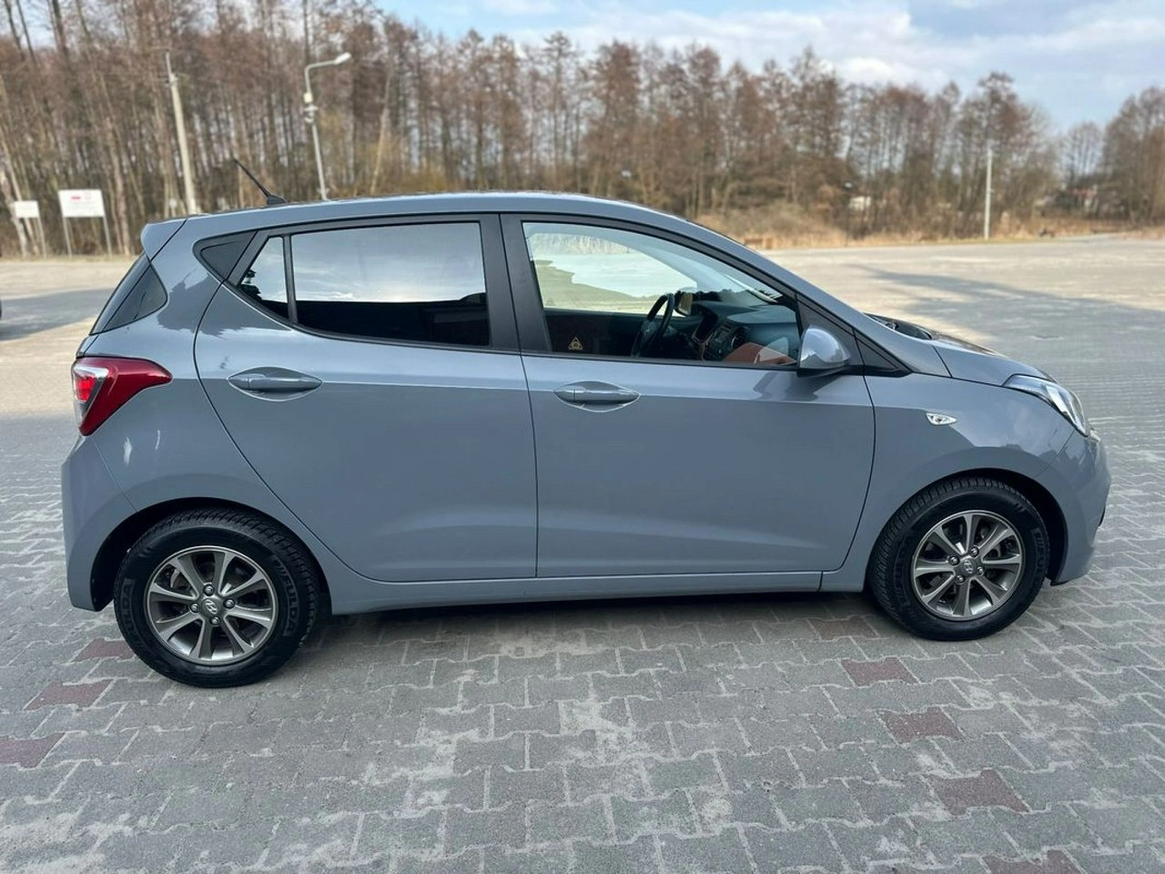 Hyundai i10 - Zdjęcie 9