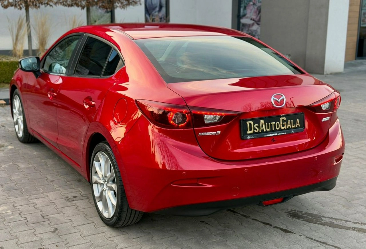 Mazda 3 - Zdjęcie 8