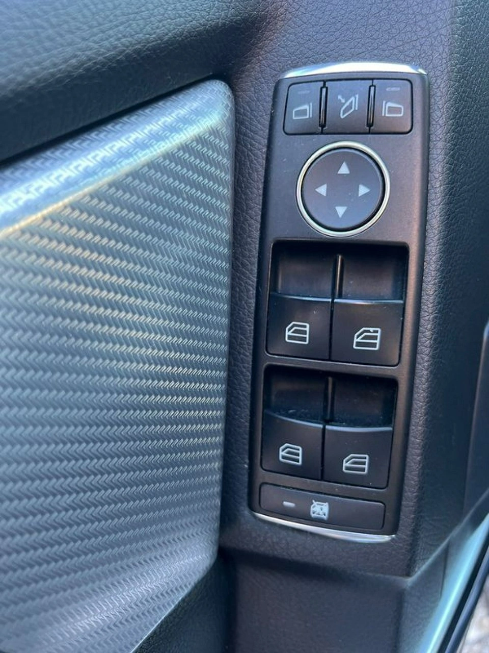 Mercedes GLK 200 - Zdjęcie 12