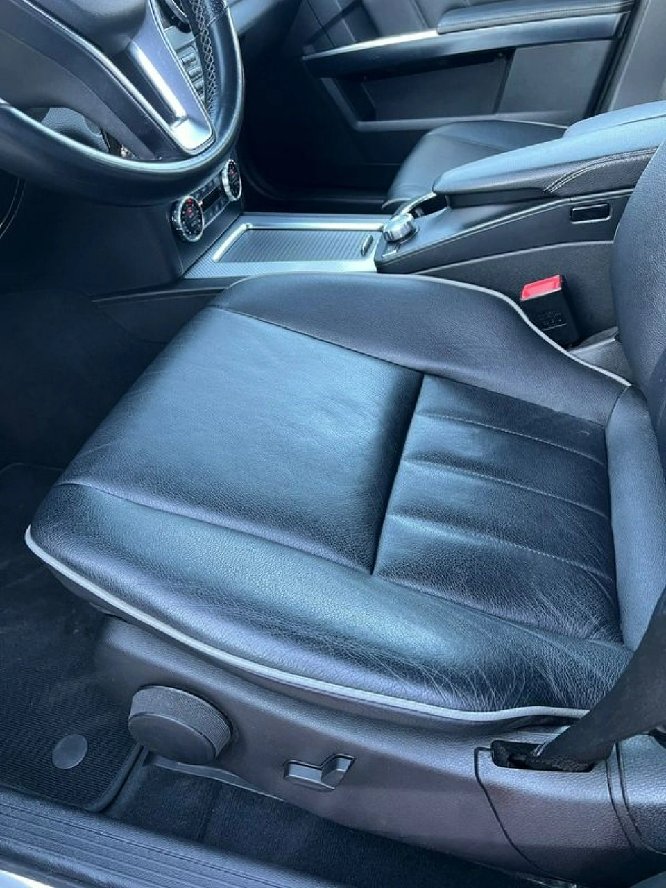 Mercedes GLK 200 - Zdjęcie 13