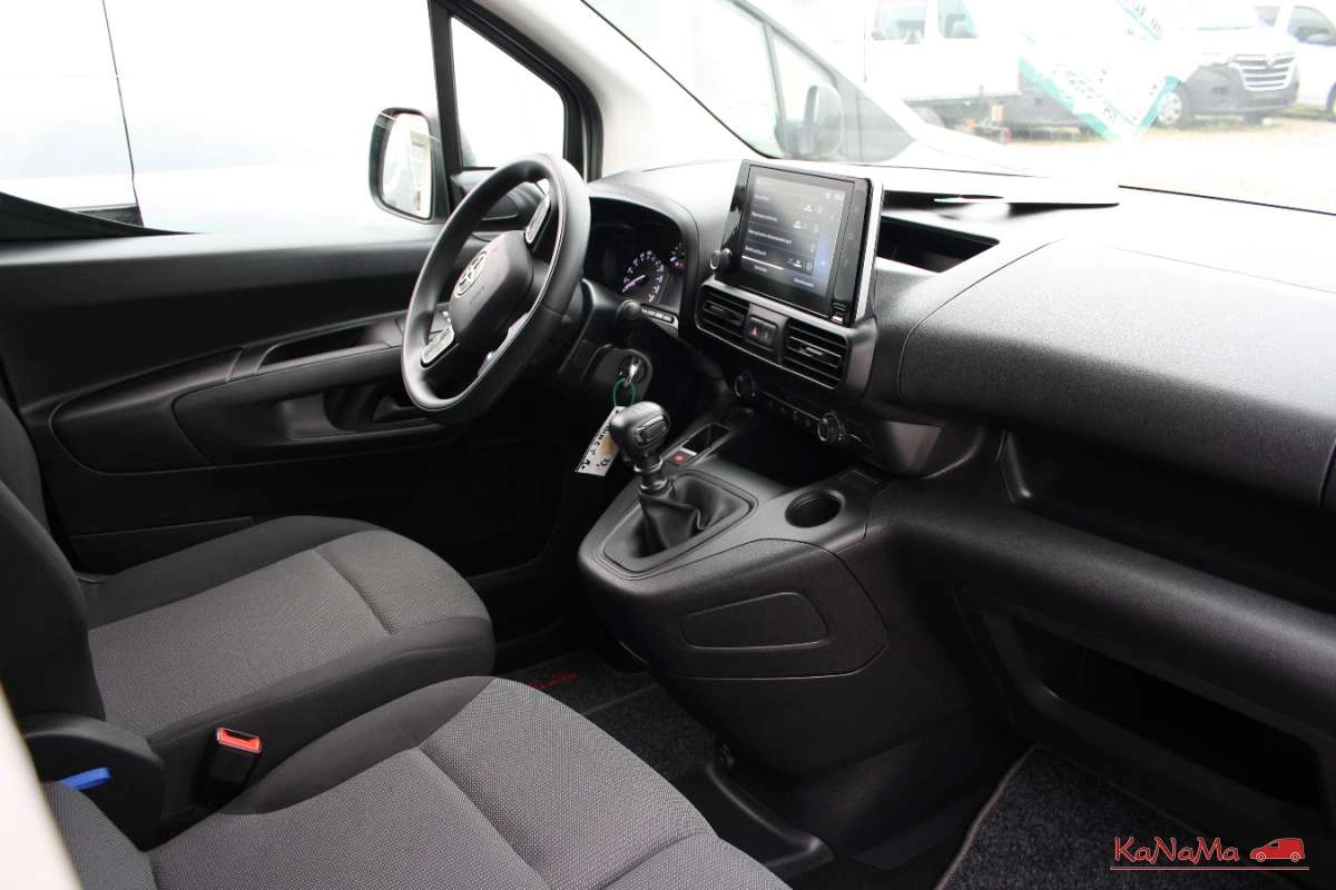 Toyota Proace City - Zdjęcie 21