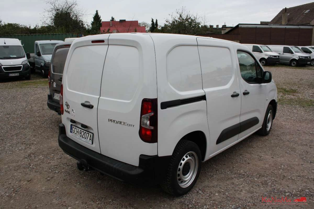 Toyota Proace City - Zdjęcie 23
