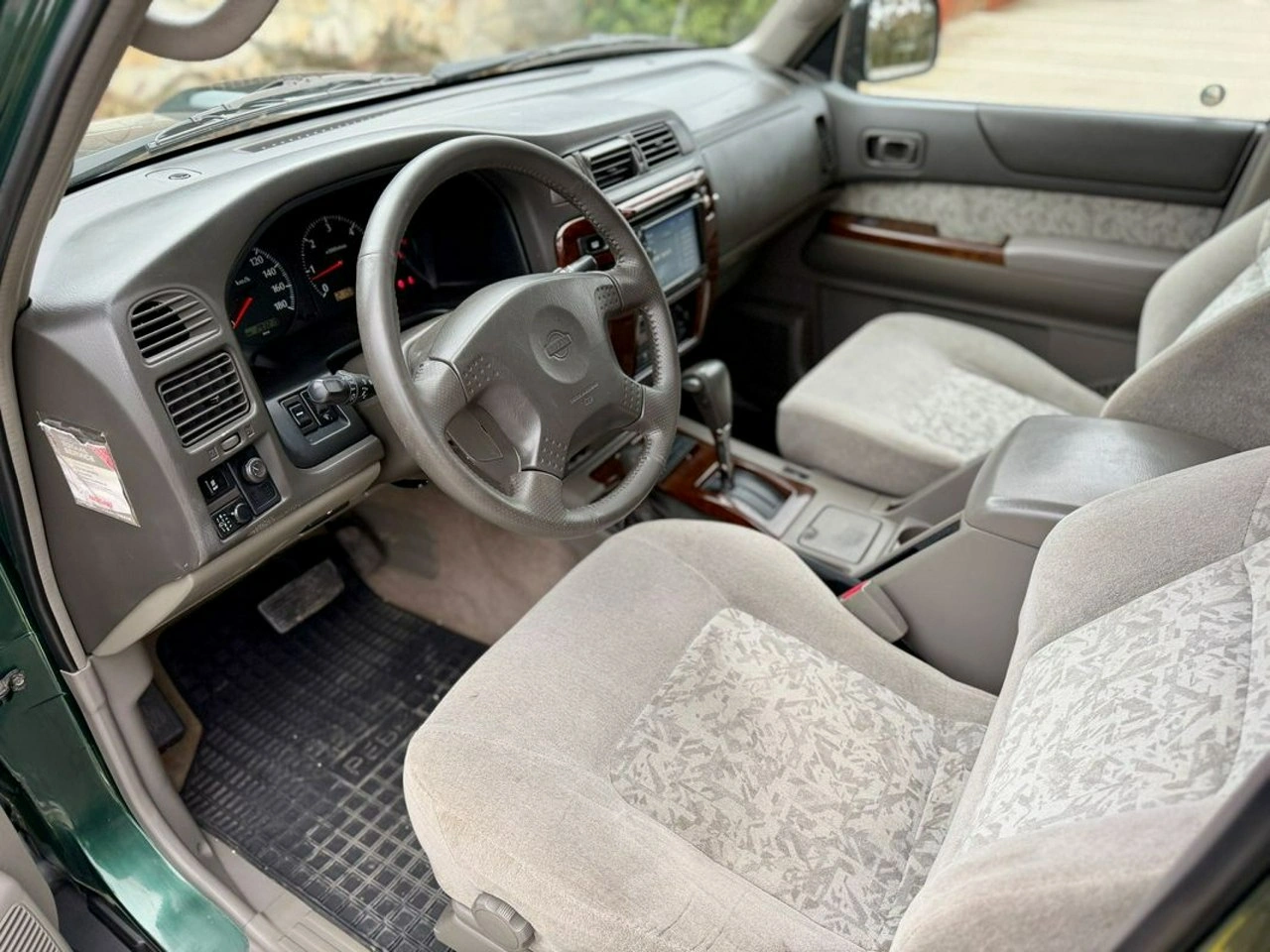 Nissan Patrol - Zdjęcie 10