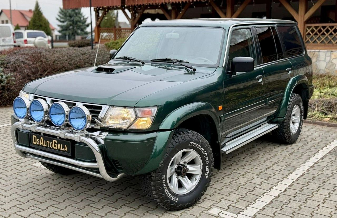 Nissan Patrol - Główne zdjęcie