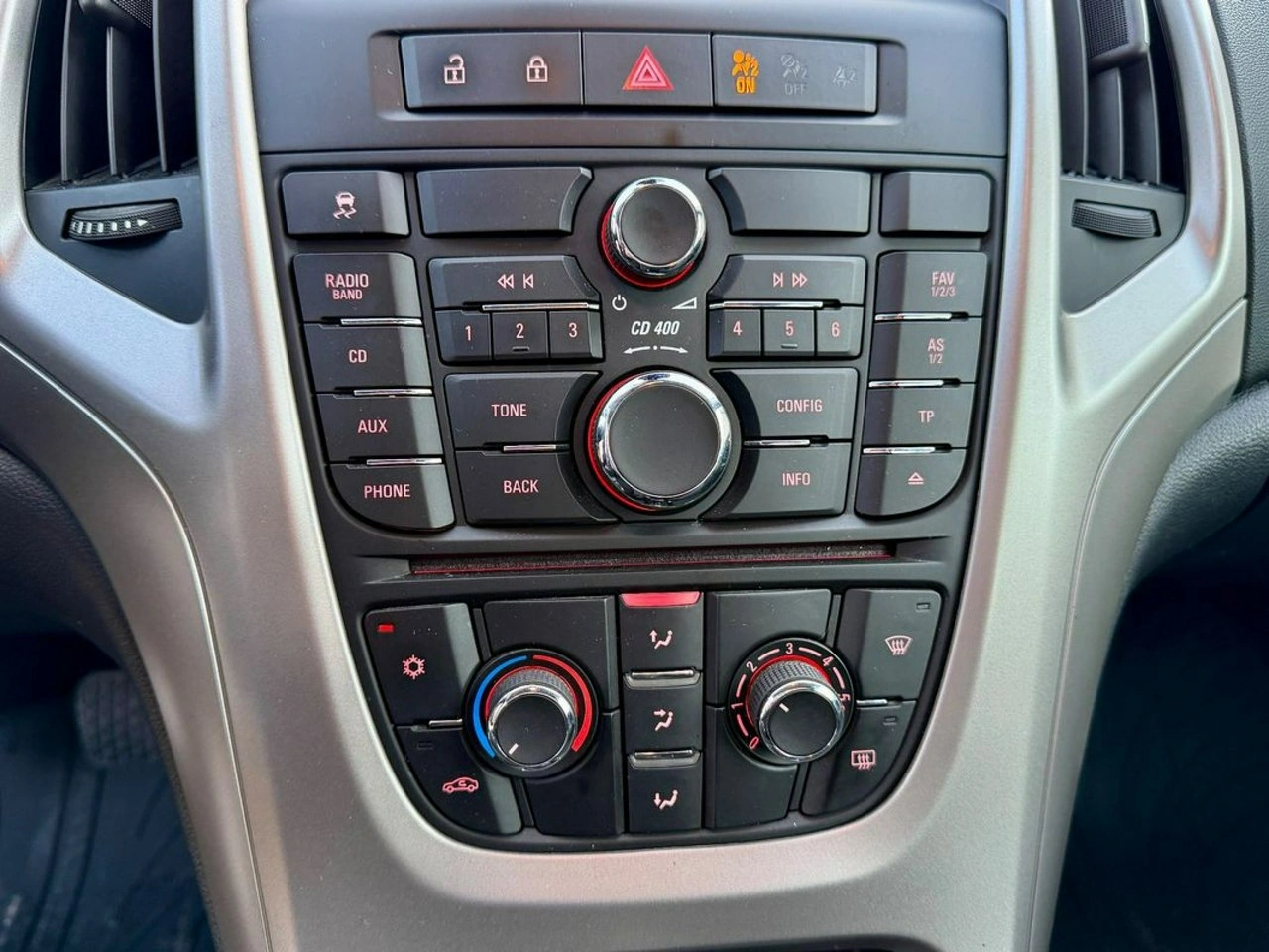 Opel Astra - Zdjęcie 13