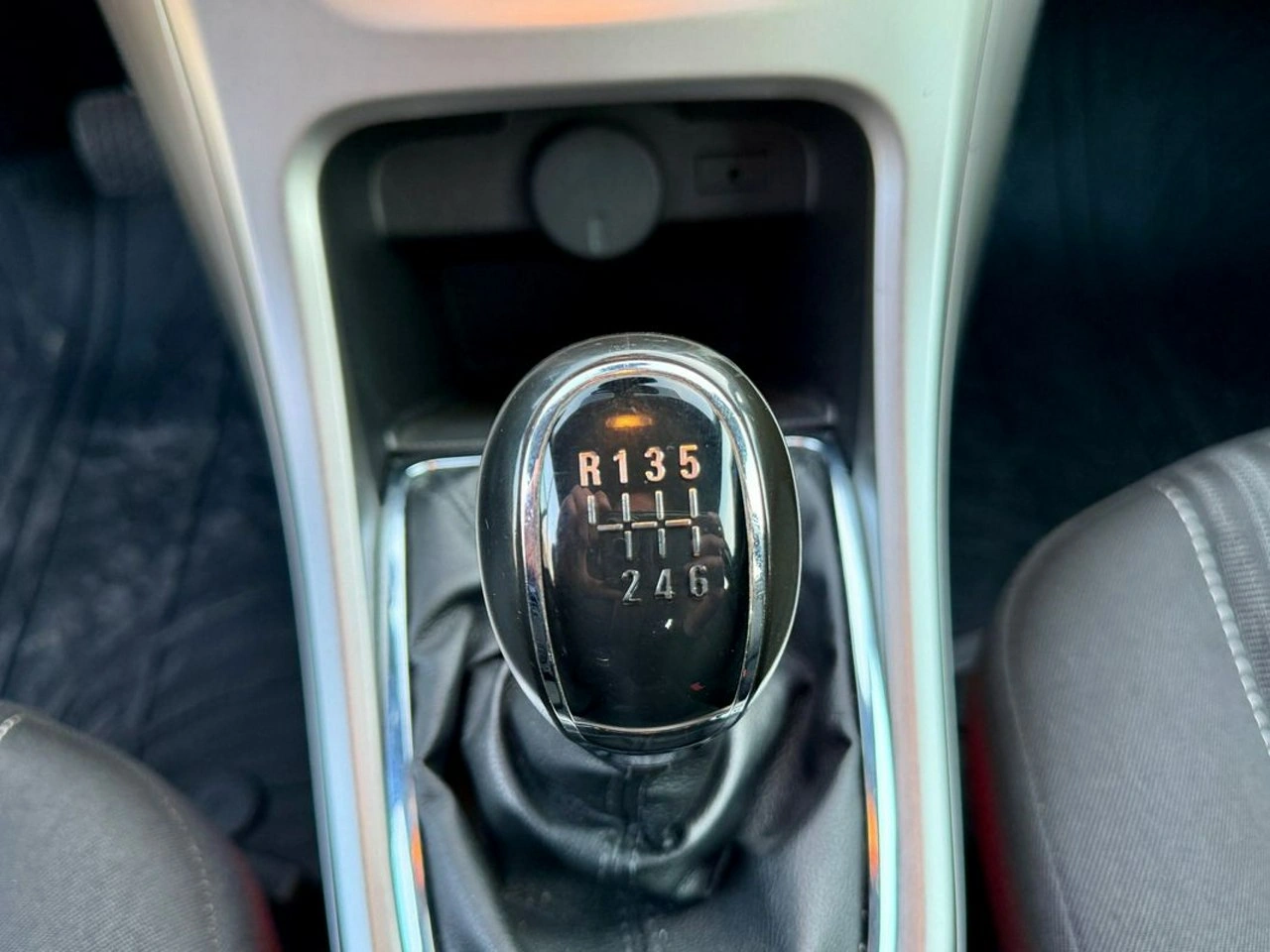 Opel Astra - Zdjęcie 14