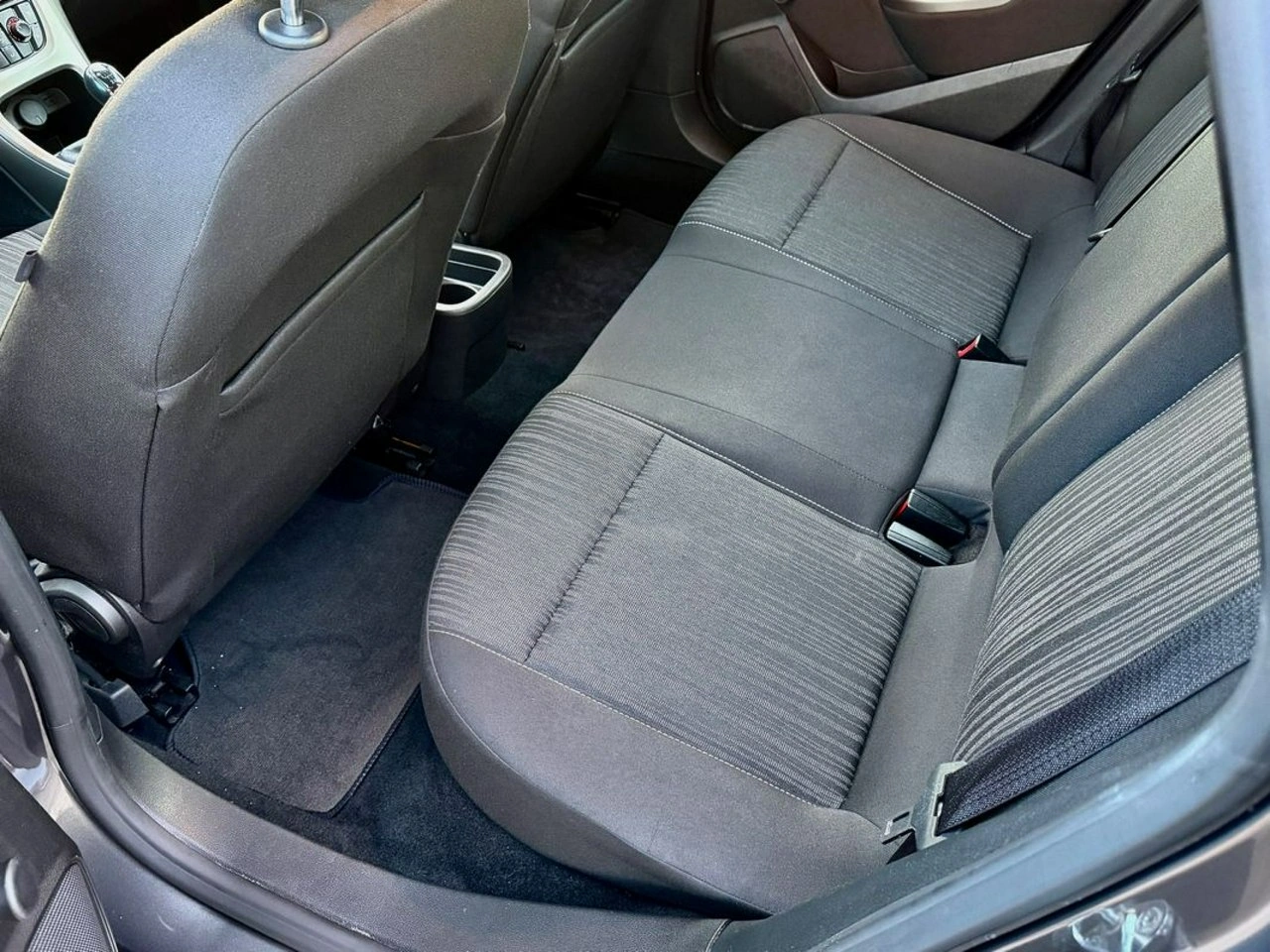 Opel Astra - Zdjęcie 18