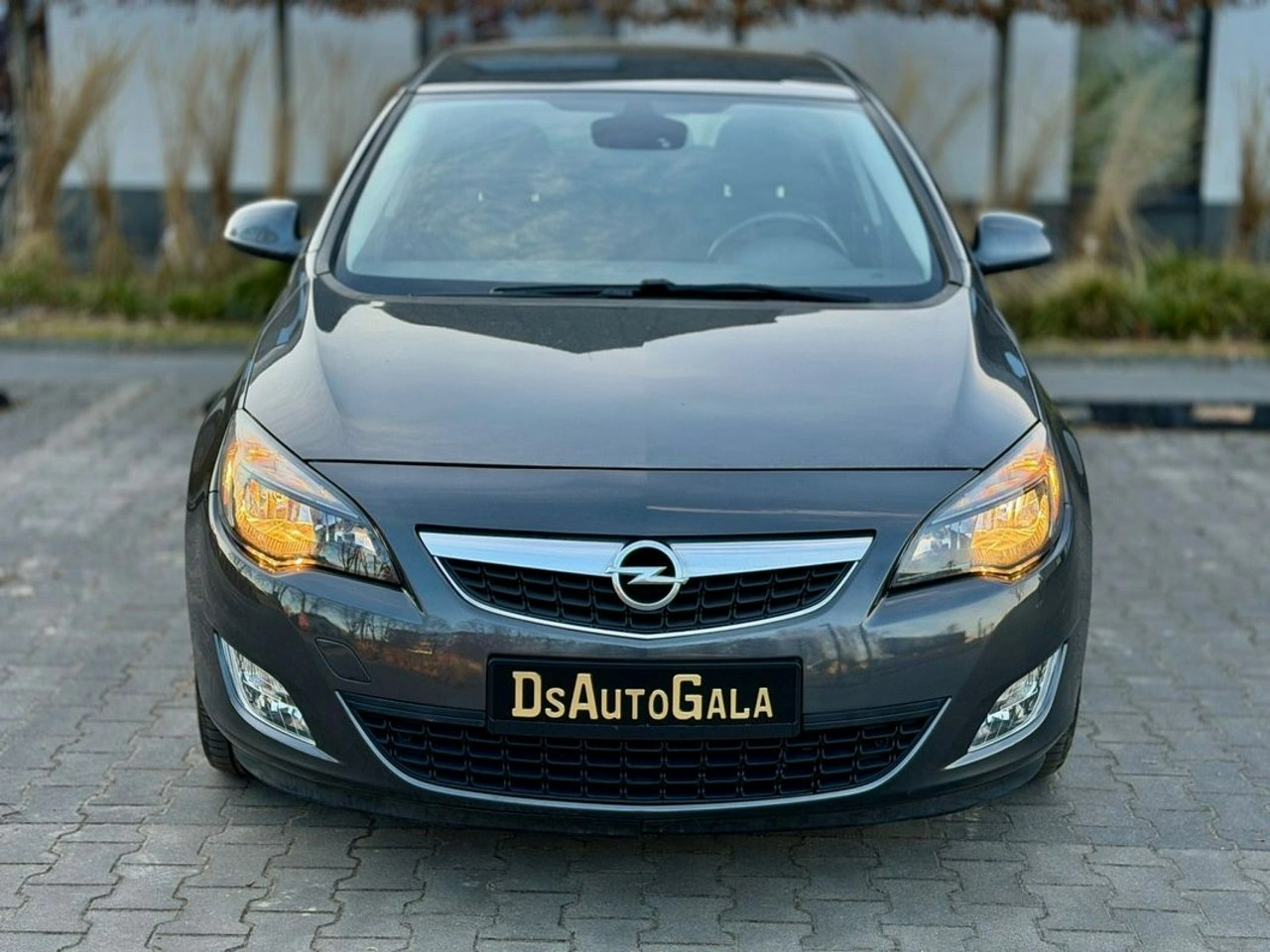 Opel Astra - Zdjęcie 2