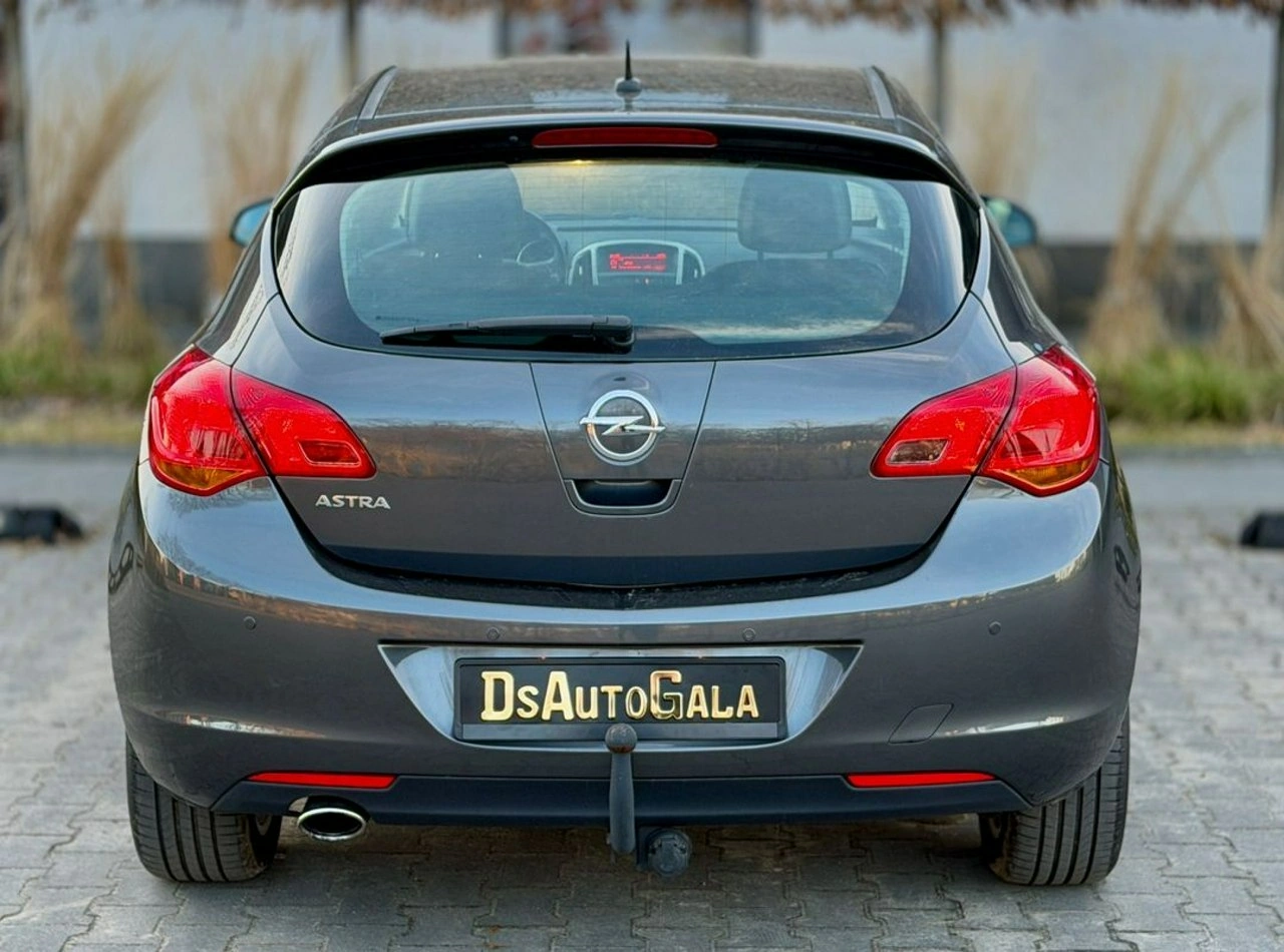 Opel Astra - Zdjęcie 7