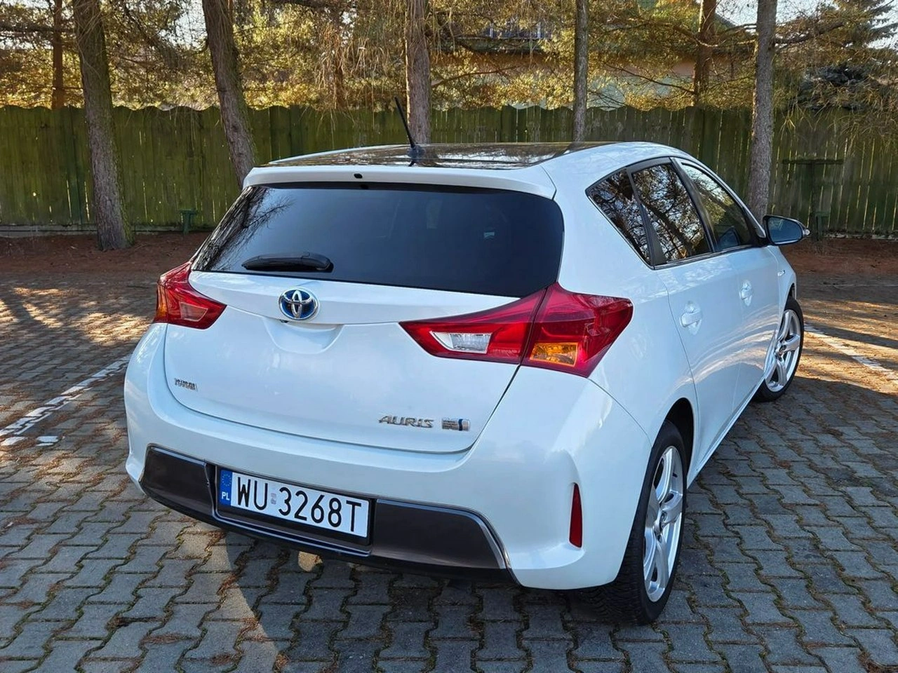 Toyota Auris - Zdjęcie 10