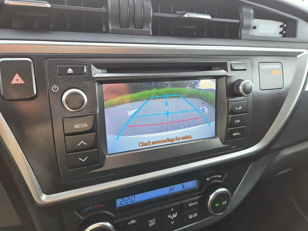 Toyota Auris - Zdjęcie 22
