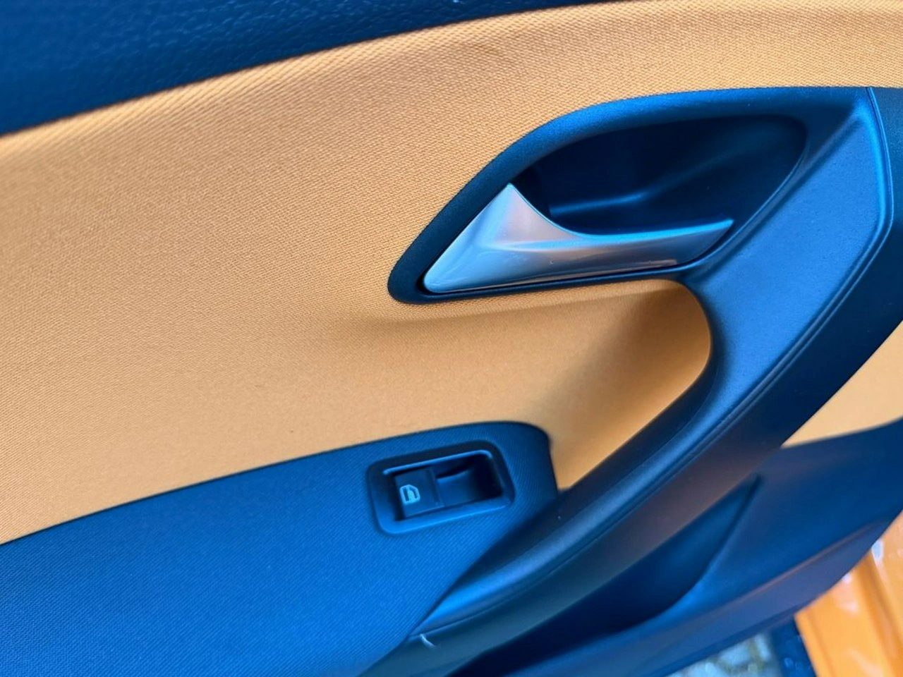 Volkswagen Polo - Zdjęcie 18