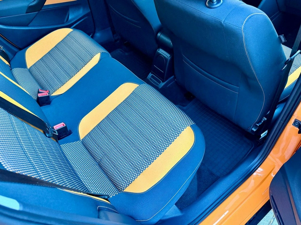 Volkswagen Polo - Zdjęcie 22