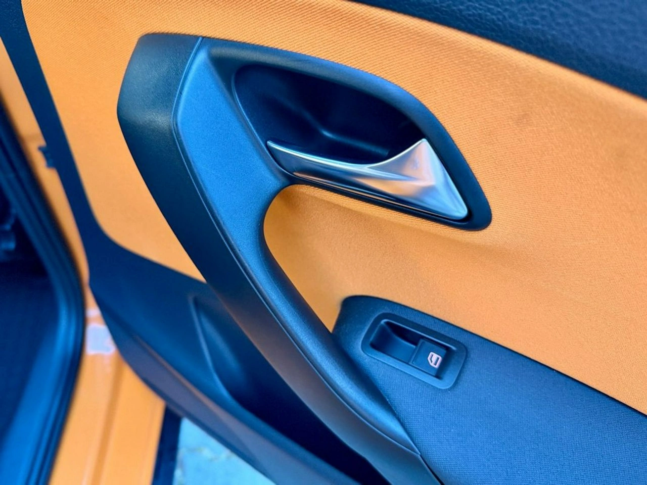 Volkswagen Polo - Zdjęcie 23