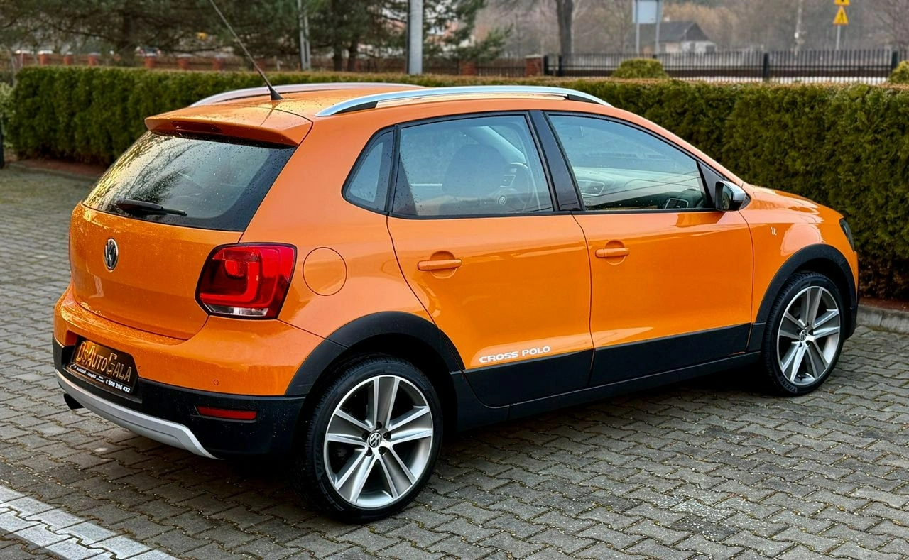 Volkswagen Polo - Zdjęcie 9
