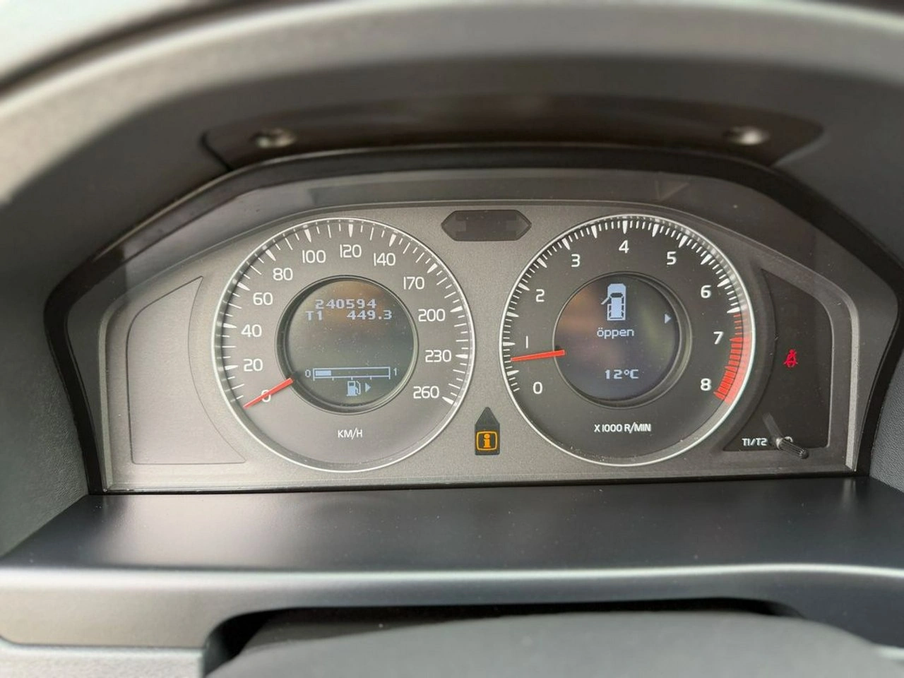 Volvo V70 - Zdjęcie 13