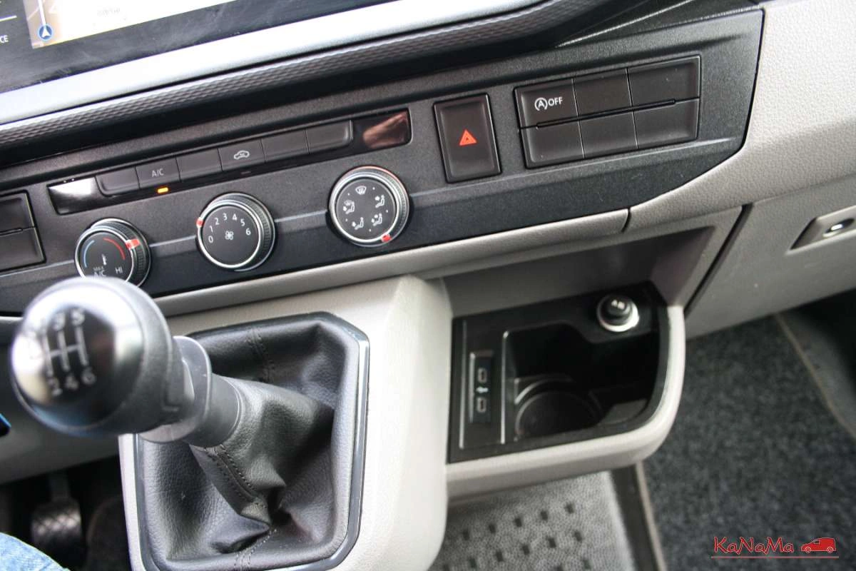 Volkswagen Transporter - Zdjęcie 25