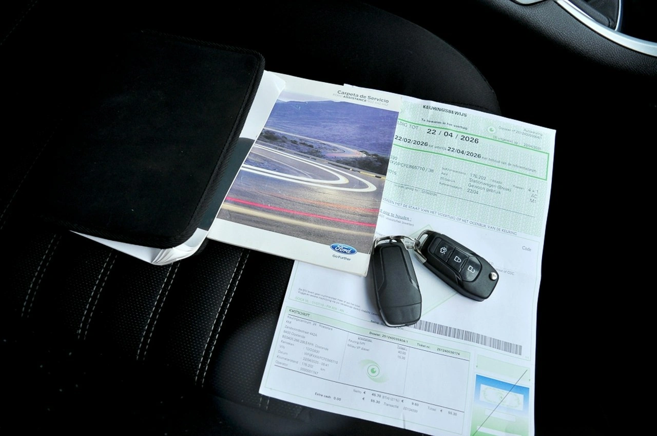 Ford Mondeo - Zdjęcie 18