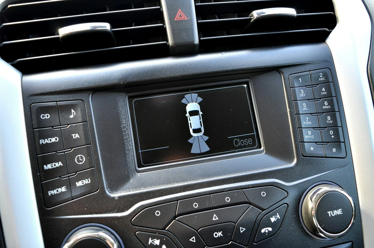 Ford Mondeo - Zdjęcie 21