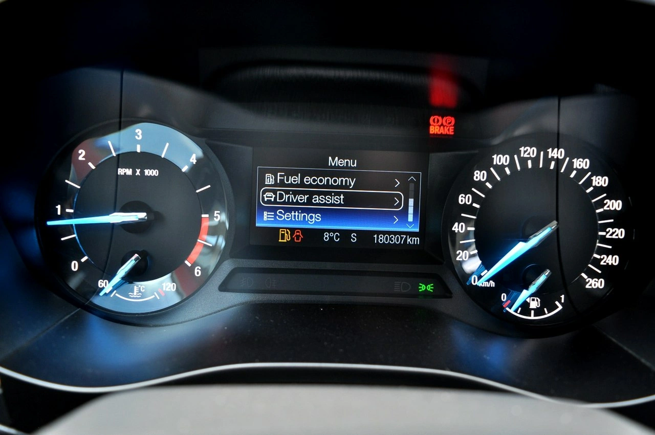 Ford Mondeo - Zdjęcie 27