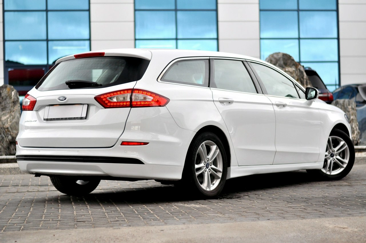 Ford Mondeo - Zdjęcie 31