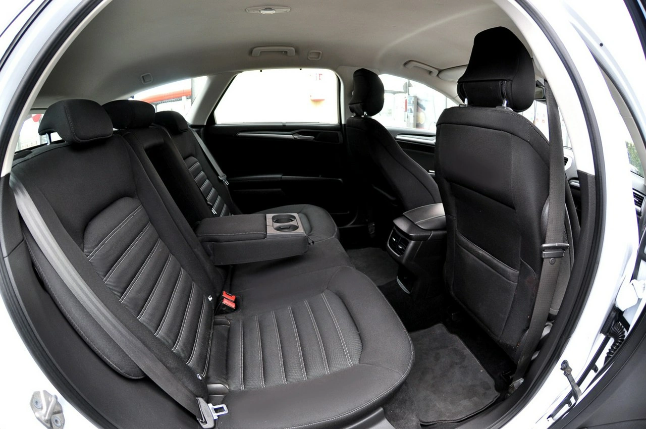 Ford Mondeo - Zdjęcie 8