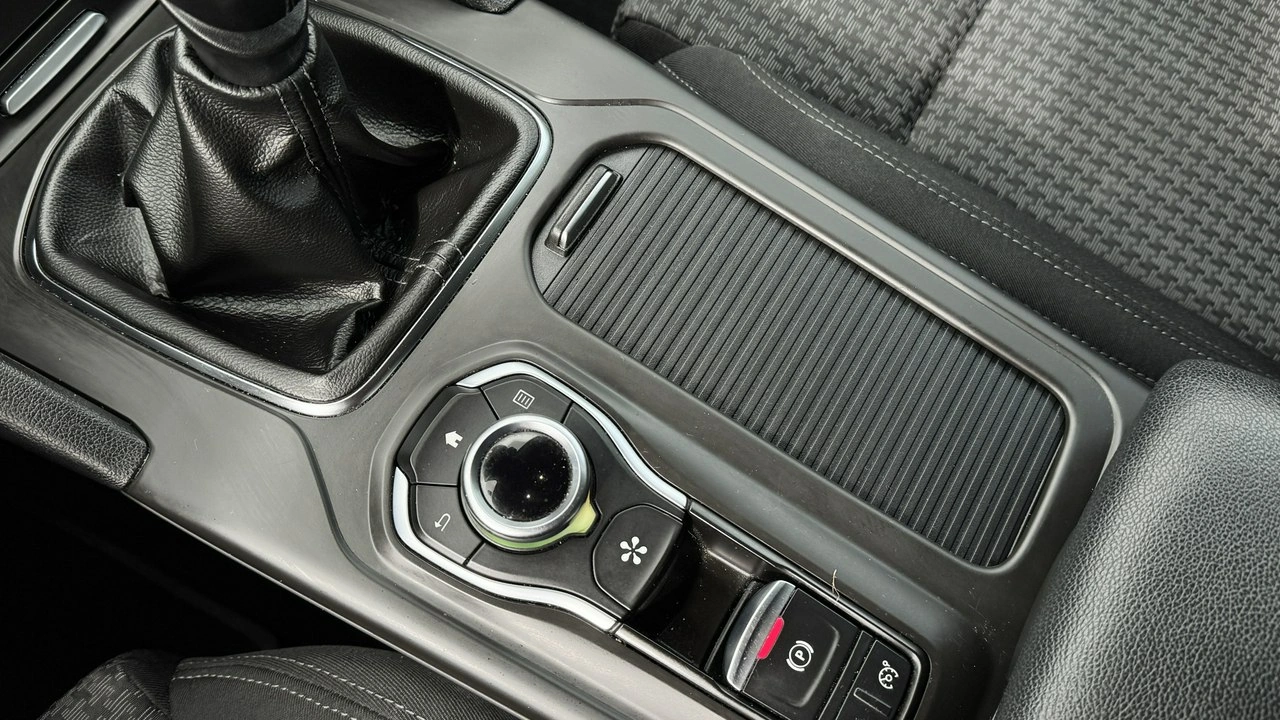 Renault Talisman - Zdjęcie 14